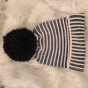Kate Spade winter hat with giant pompom